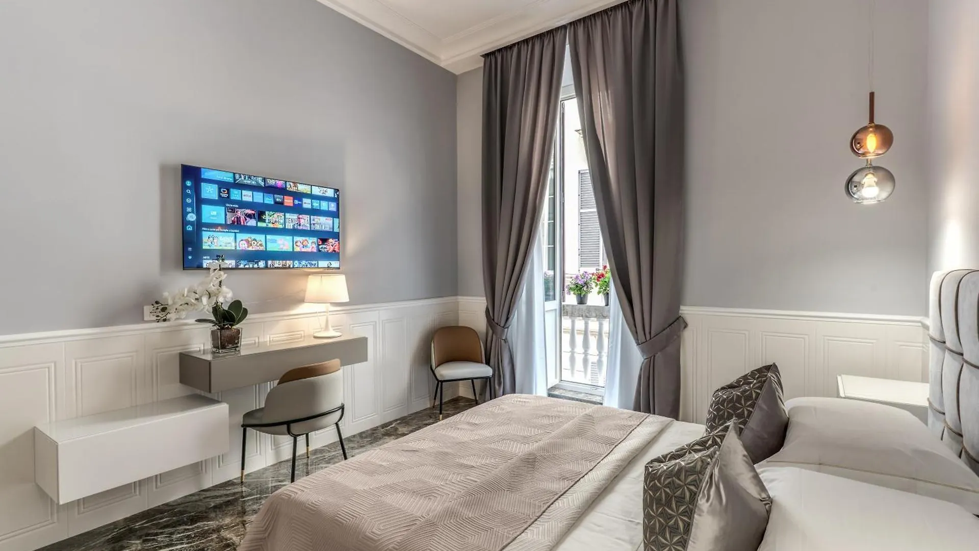 Spanish Steps Oasis Suite Rome